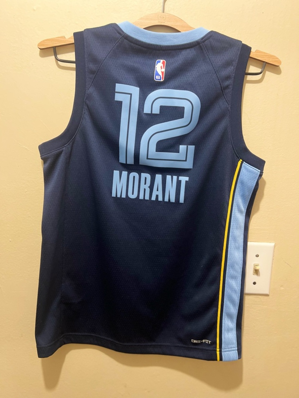 Ja Morant Grizzlies Jersey 🔥 - Picture 5 of 5